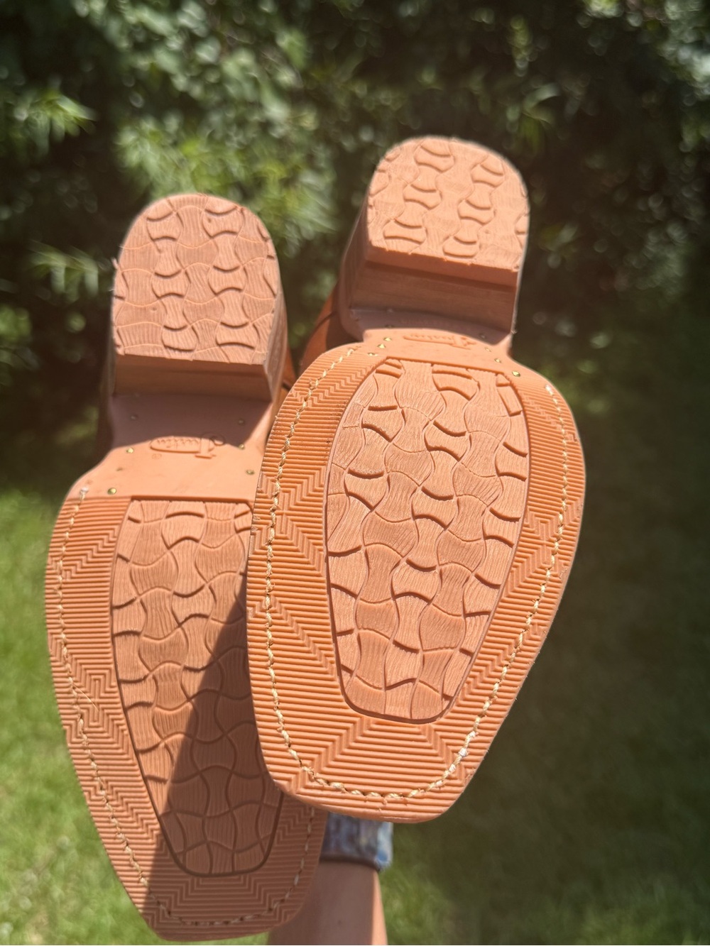 Justin Brown Leather Western Cowboy Boots - Picture 5 of 6